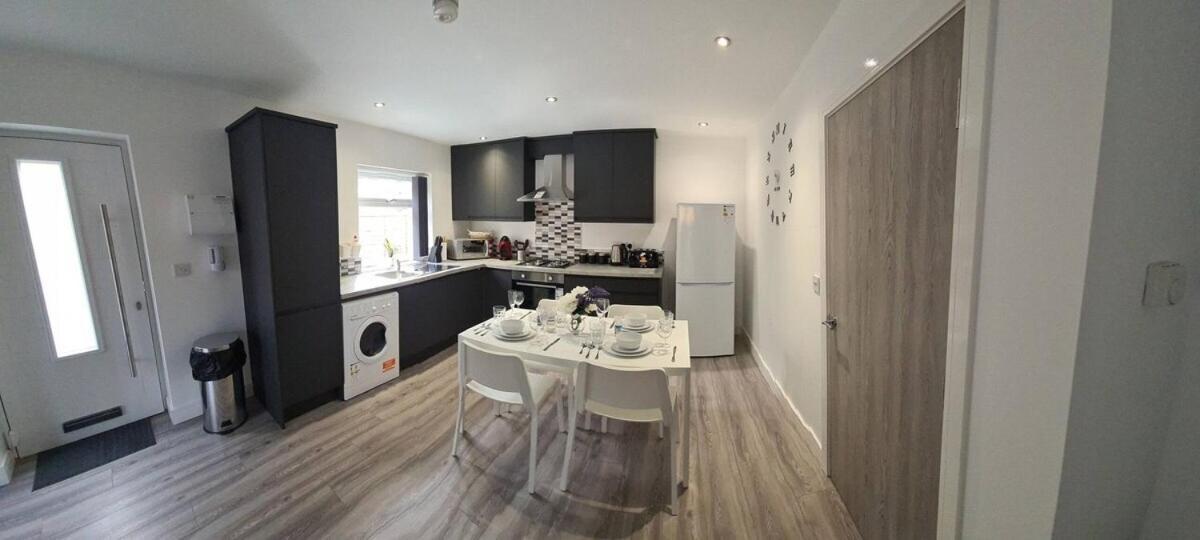 Sav Apartments - 2 Bed Cosy Flat Saffron Leicester Room photo
